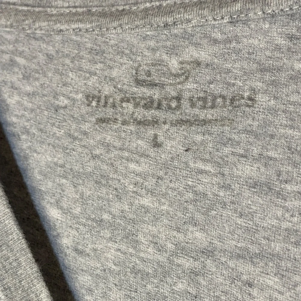 Vineyard Vines Gray Long Sleeve Top with Red and Blue Whale - Picture 2 of 7